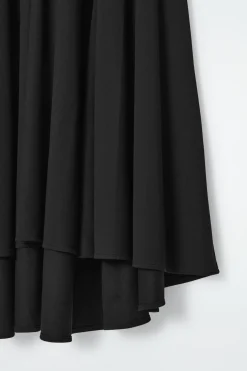 Outlet COS ASYMETRYCZNA ROZSZERZANA SPÓDNICA MIDI