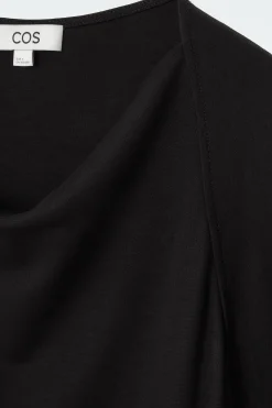 New COS ASYMETRYCZNY T-SHIRT Z LEJĄCYM DEKOLTEM