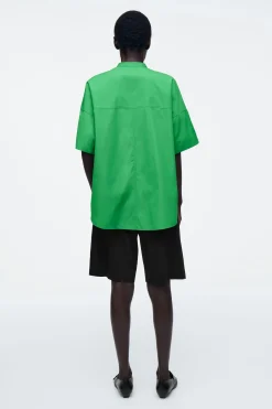 Outlet COS BAWEŁNIANA KOSZULA OVERSIZE