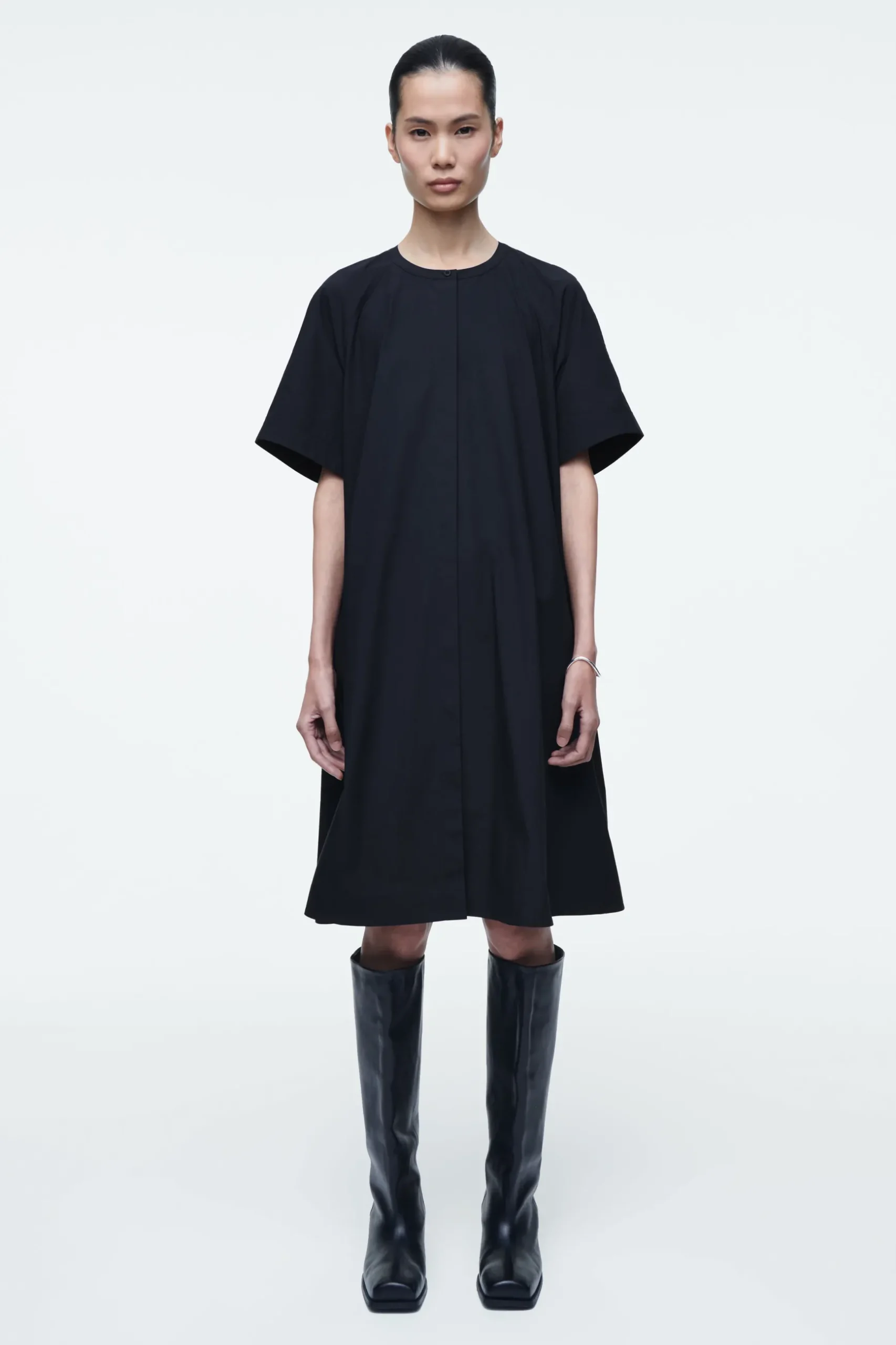 Online COS BAWEŁNIANA SUKIENKA MIDI O KROJU OVERSIZE