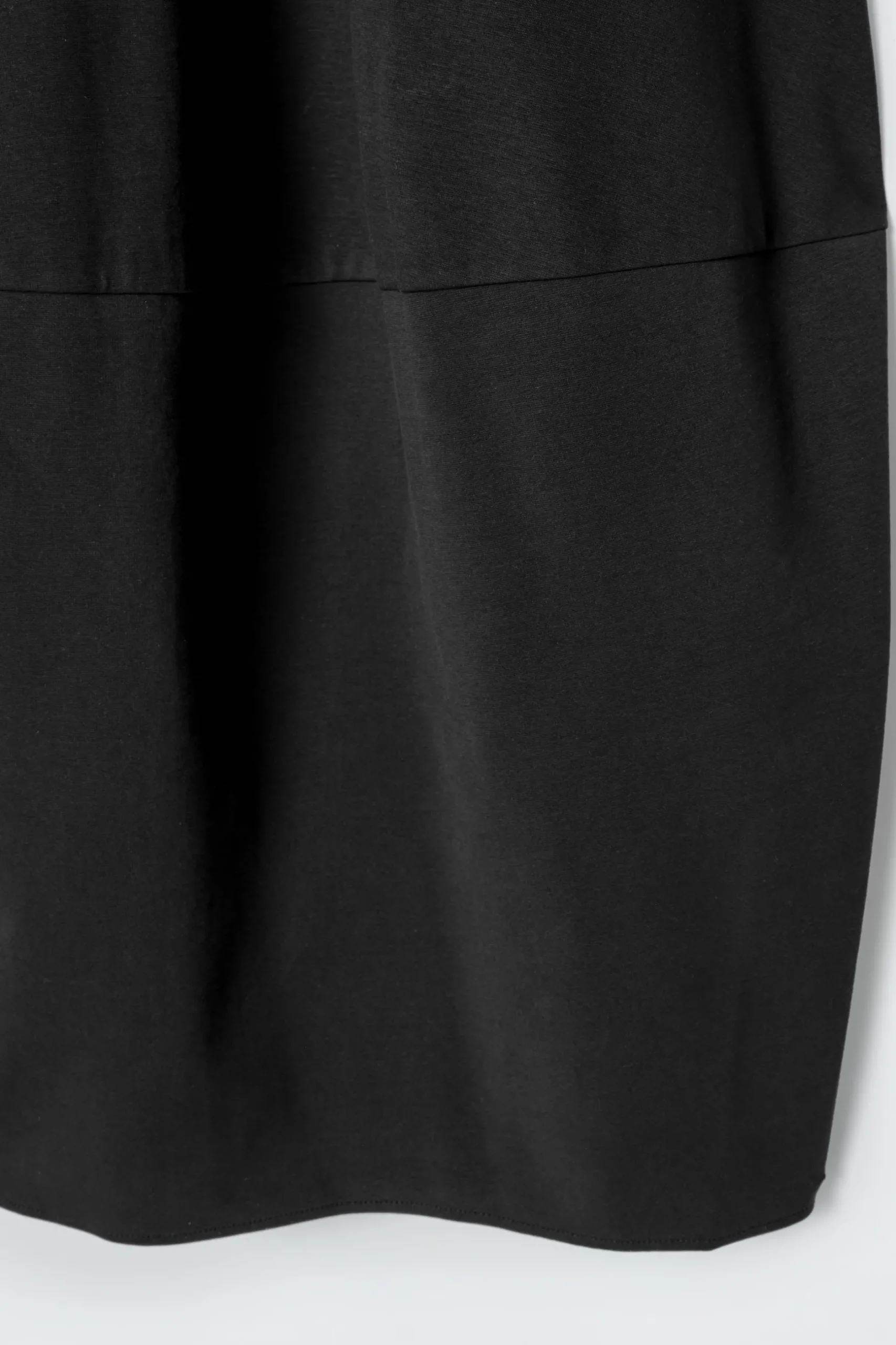 Fashion COS BAWEŁNIANA SUKIENKA MIDI Z WYCIĘCIEM W TALII