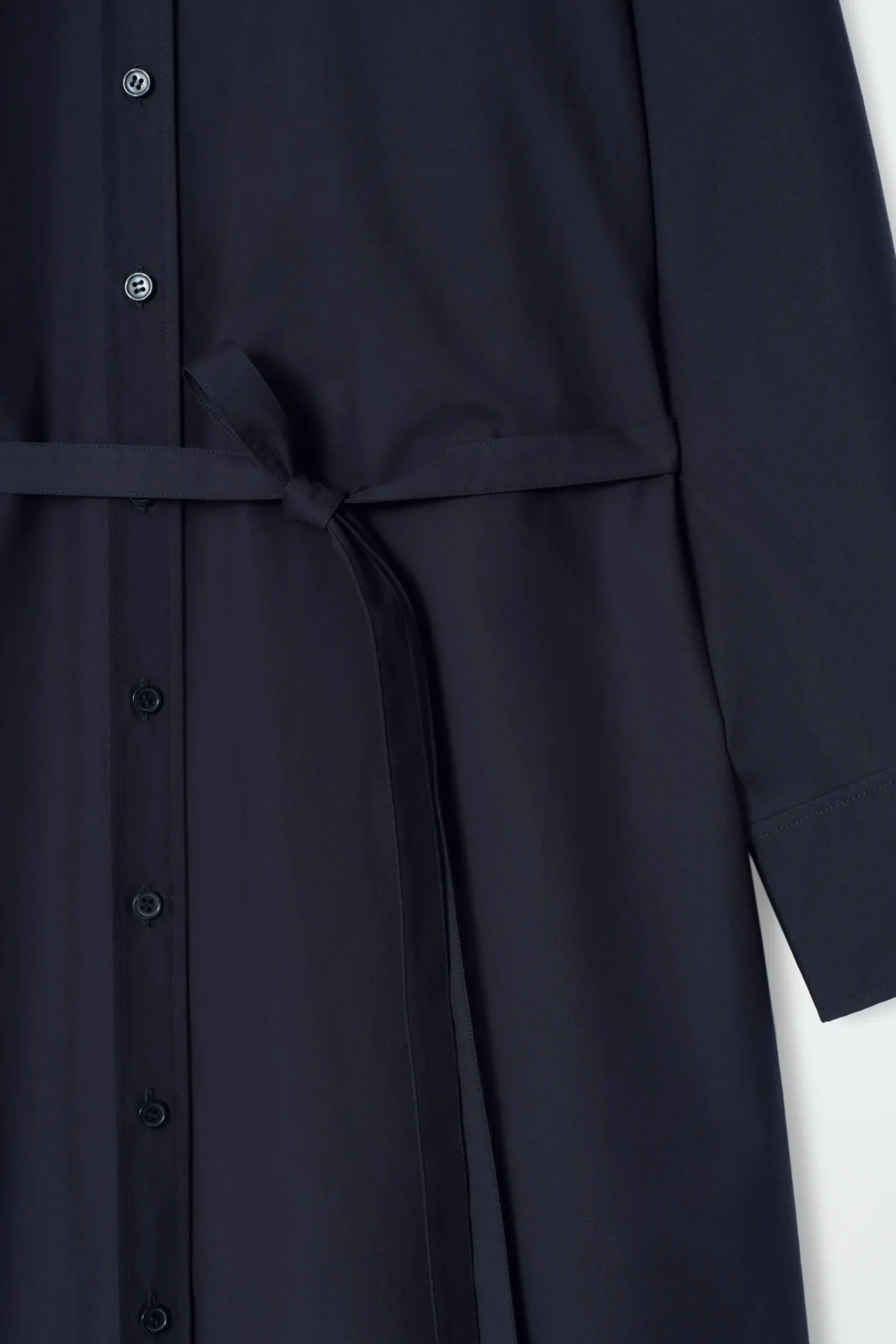 Outlet COS BAWEŁNIANA SZMIZJERKA – RELAXED FIT