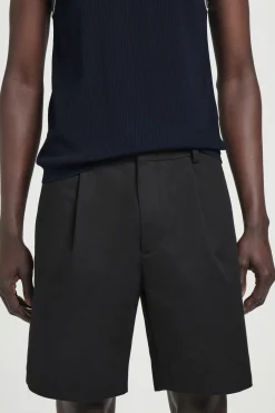 Outlet COS BAWEŁNIANE SZORTY CHINO Czarny