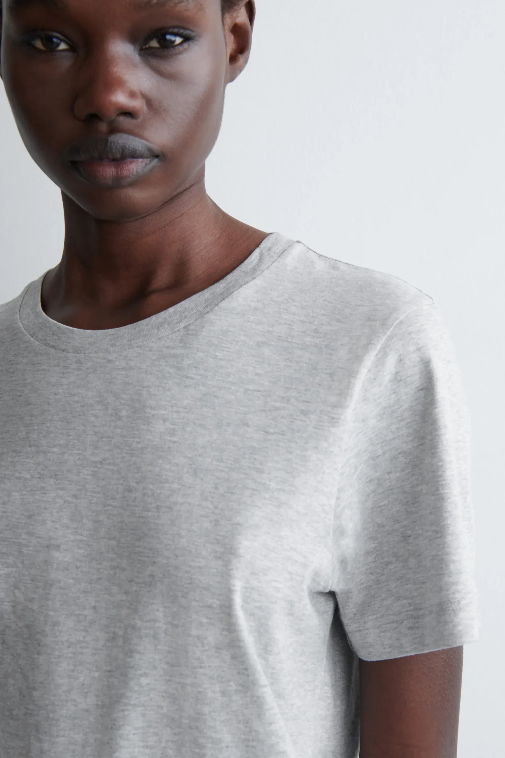 Hot COS BAWEŁNIANY T-SHIRT Z OKRĄGŁYM DEKOLTEM