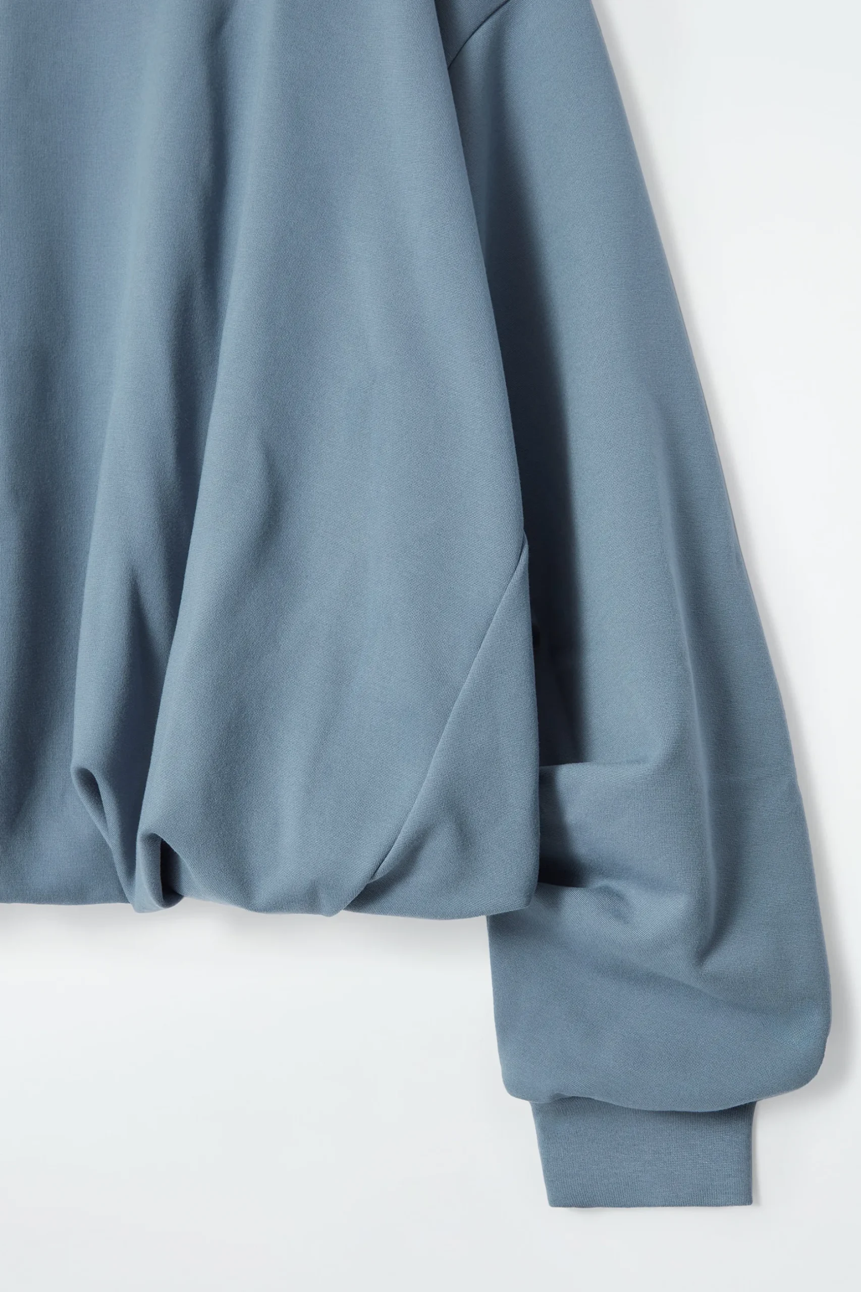 Hot COS BLUZA TYPU BOMBKA