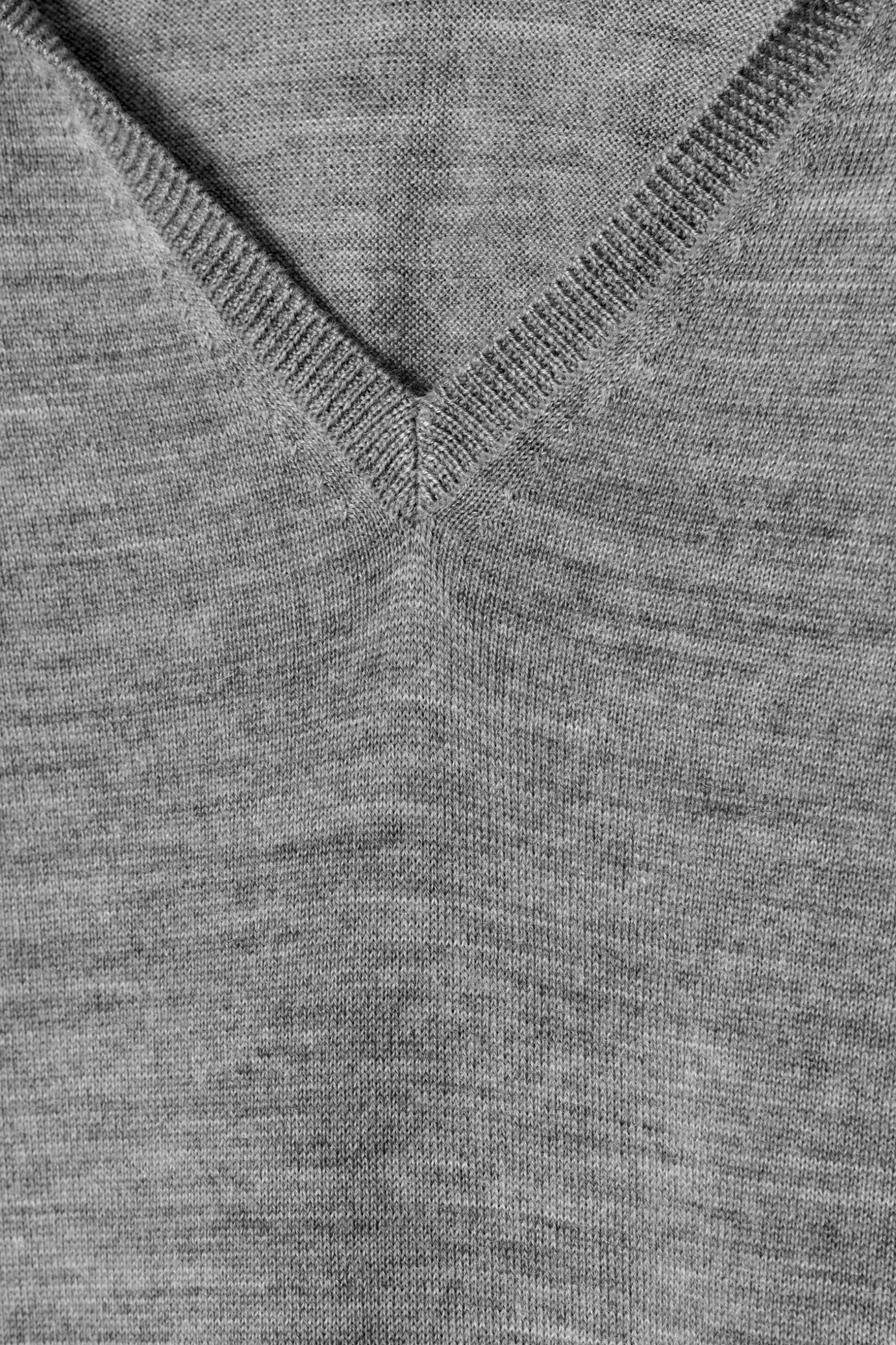 Sale COS BLUZA Z KAPTUREM Z WEŁNĄ MERINO