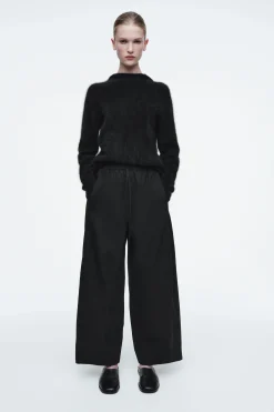 Fashion COS BLUZA Z KAPTUREM ZE SZCZOTKOWANEGO KASZMIRU