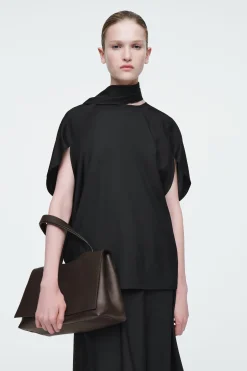 New COS BLUZKA Z SZALEM