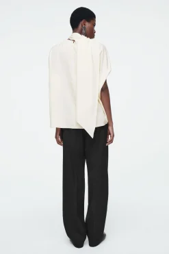 New COS BLUZKA Z SZALEM