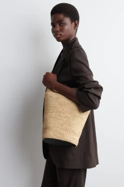 New COS BUCKET BAG STRAW