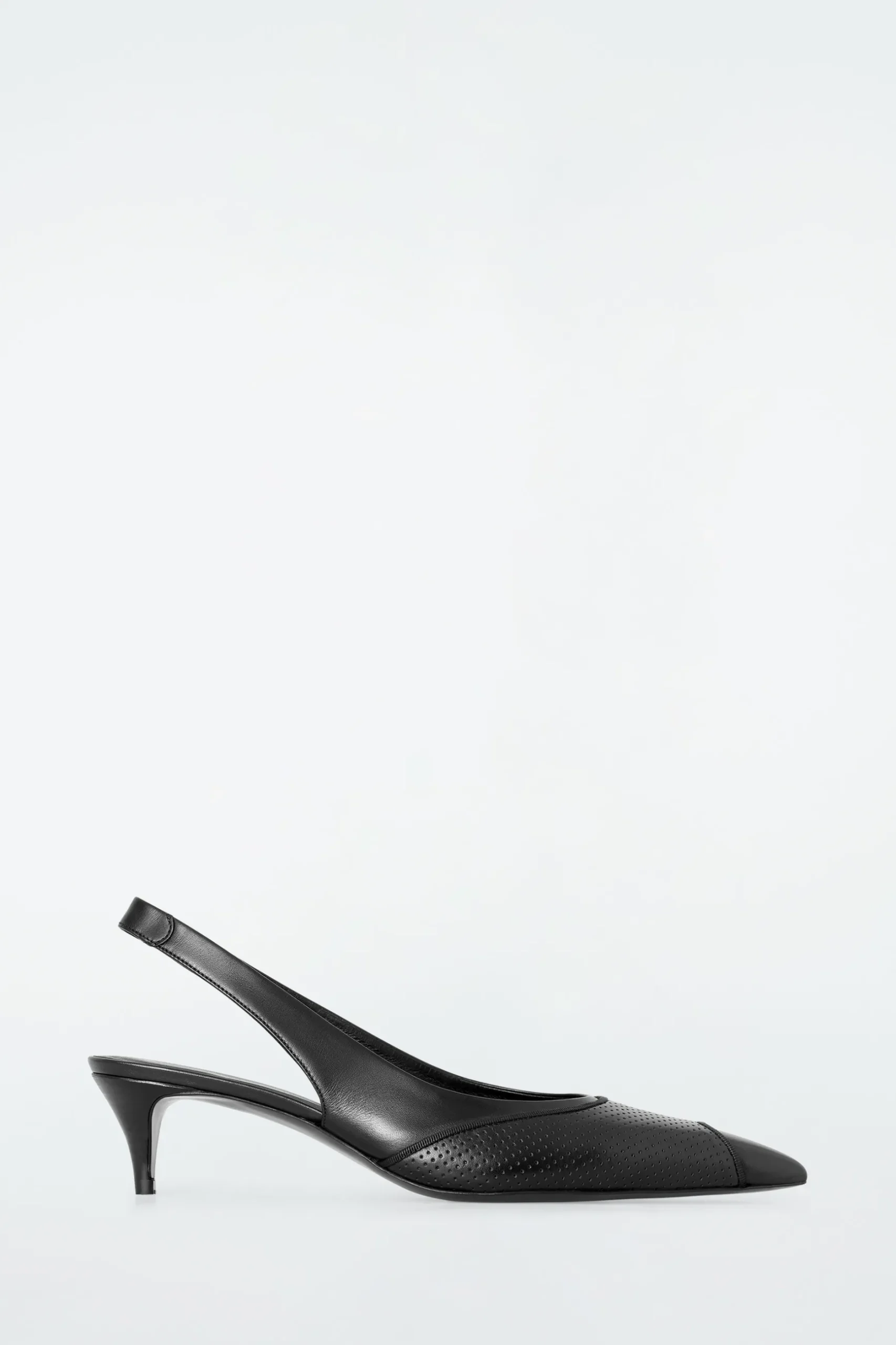 Fashion COS BUTY NA OBCASIE Z PERFOROWANEJ SKÓRY Czarny