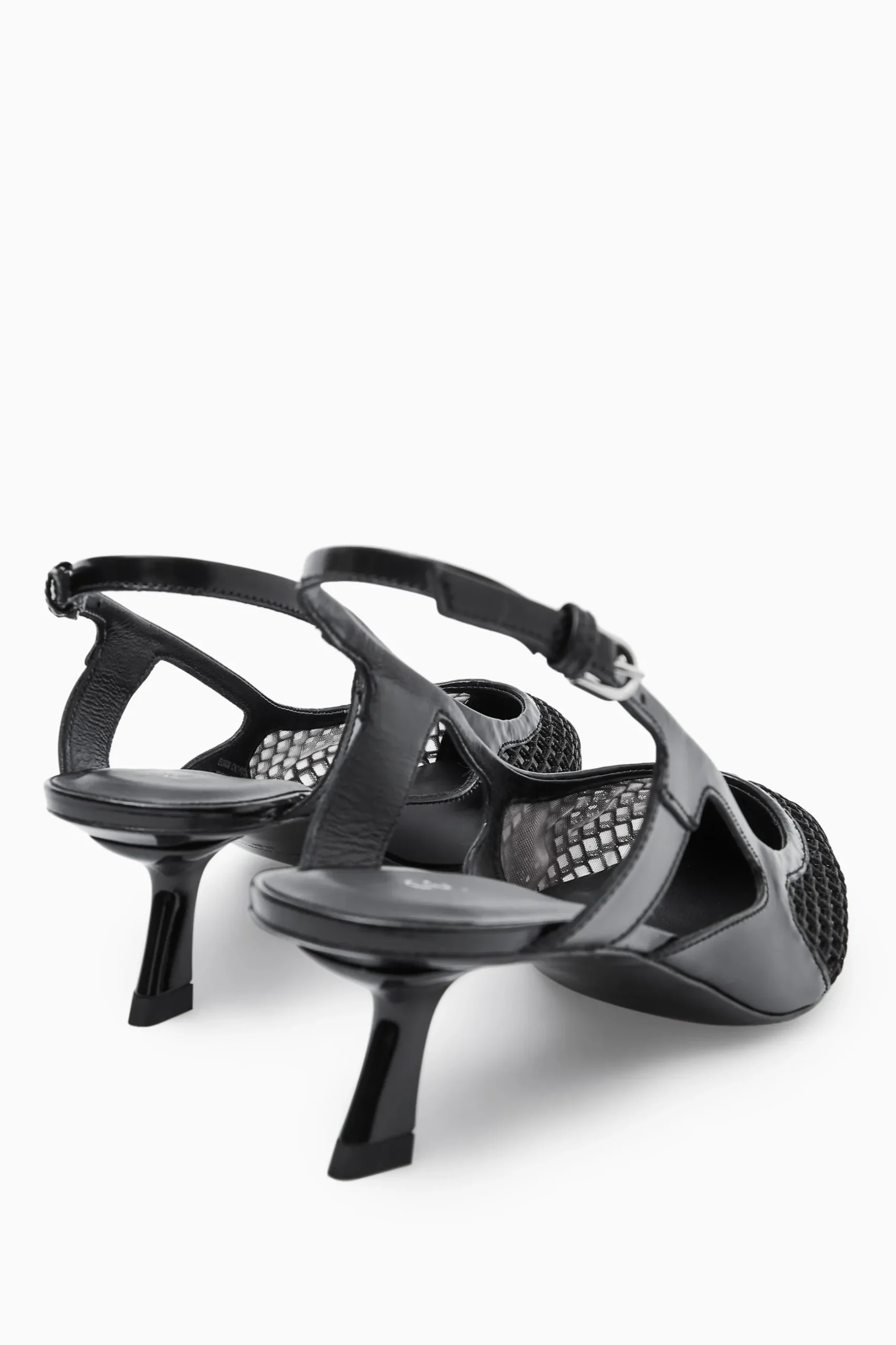 Sale COS BUTY Z SIATECZKĄ I SPICZASTYM CZUBKIEM NA OBCASIE Czarny