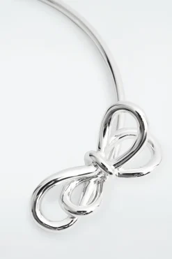 Clearance COS CHOKER Z KOKARDKAMI Srebrzysty