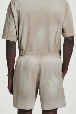Fashion COS ŚCIĄGANE W TALII SZORTY ZE SPRANEGO DŻERSEJU Szarobrązowy