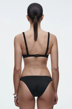 Online COS DÓŁ OD BIKINI