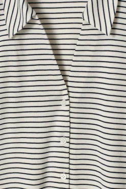 Fashion COS DŻERSEJOWA KOSZULA Z OTWARTYM DEKOLTEM