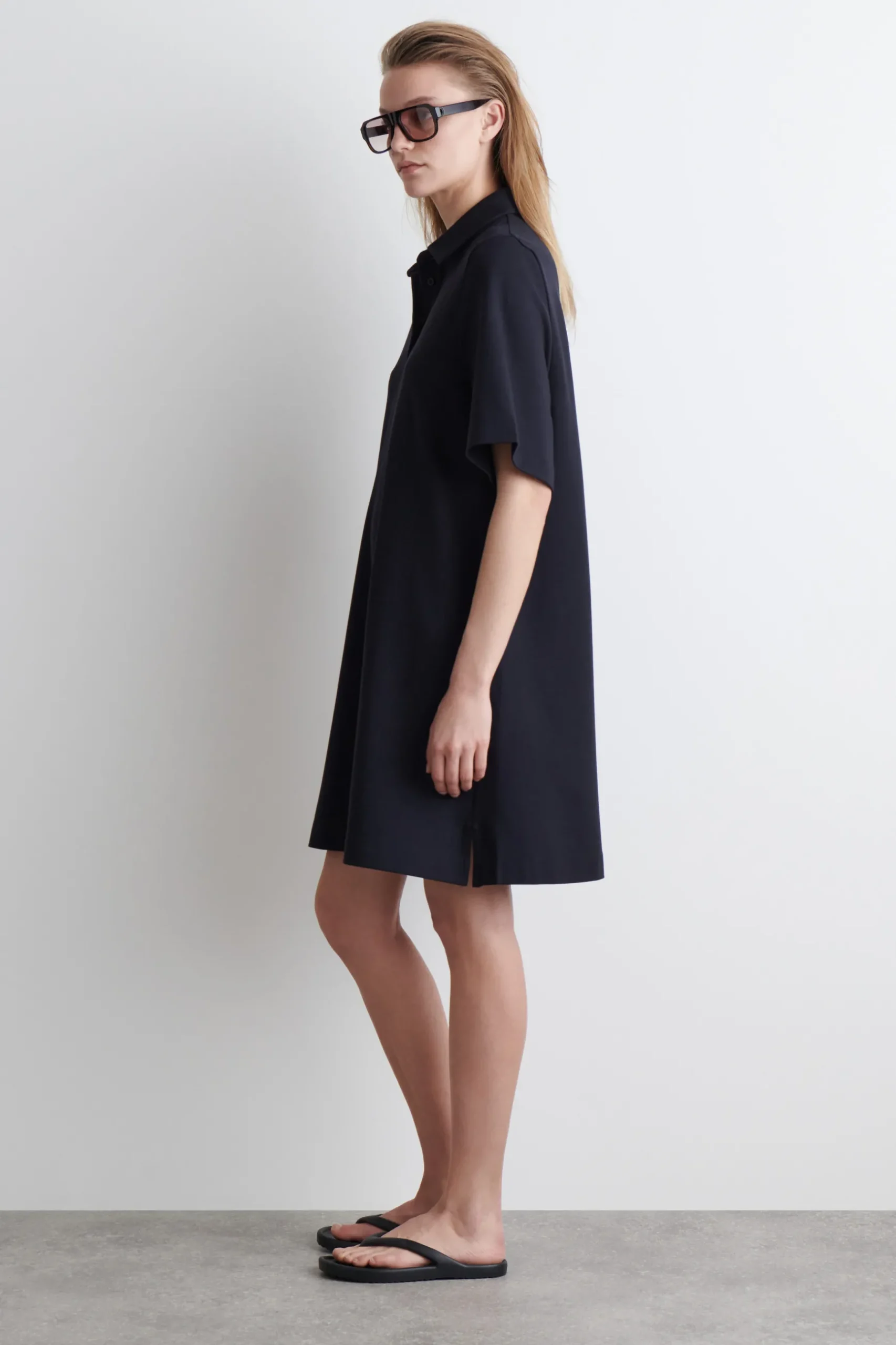 Online COS DŻERSEJOWA SUKIENKA MINI TYPU POLO