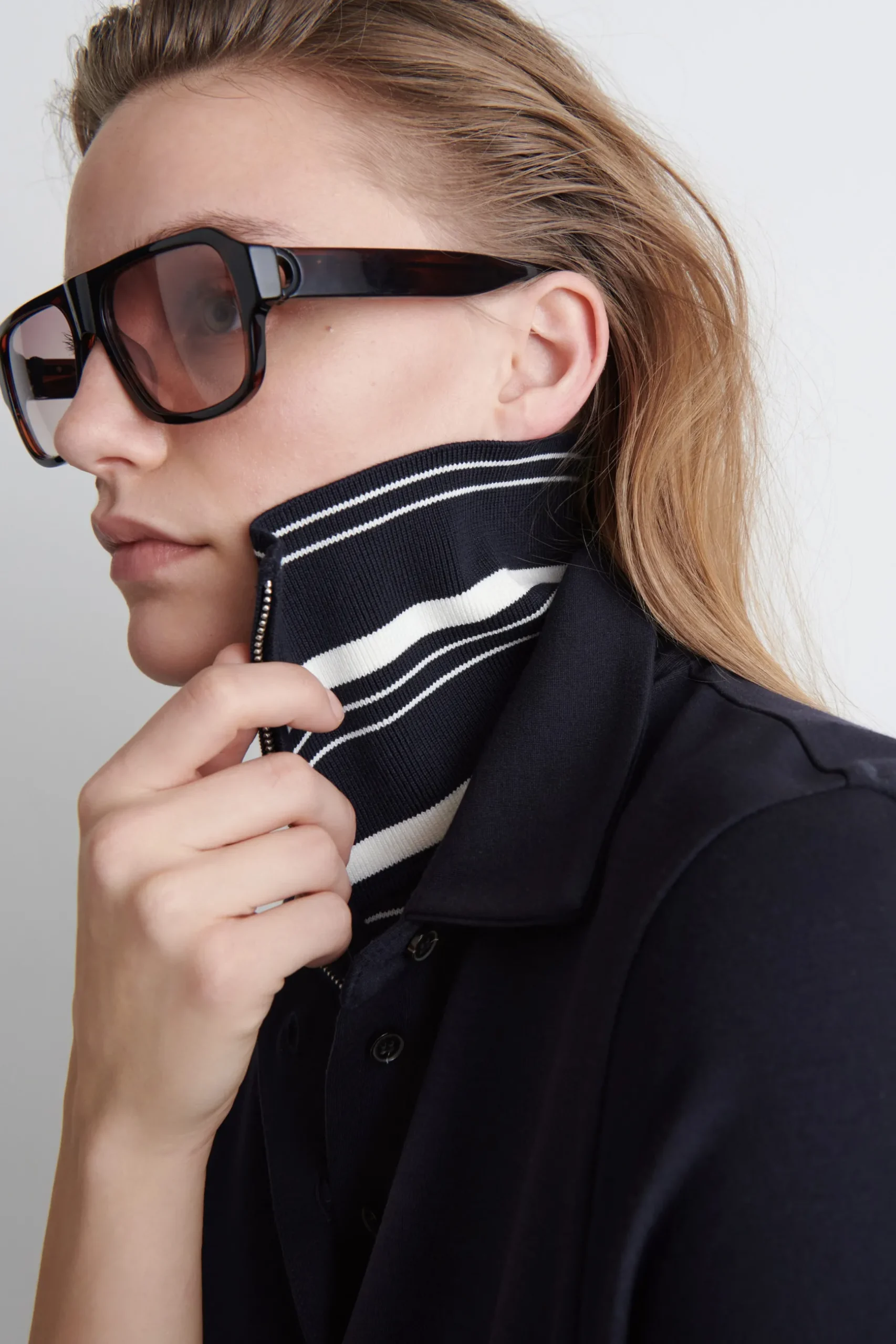 Online COS DŻERSEJOWA SUKIENKA MINI TYPU POLO