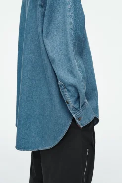 Outlet COS DŻINSOWA KOSZULA – RELAXED FIT