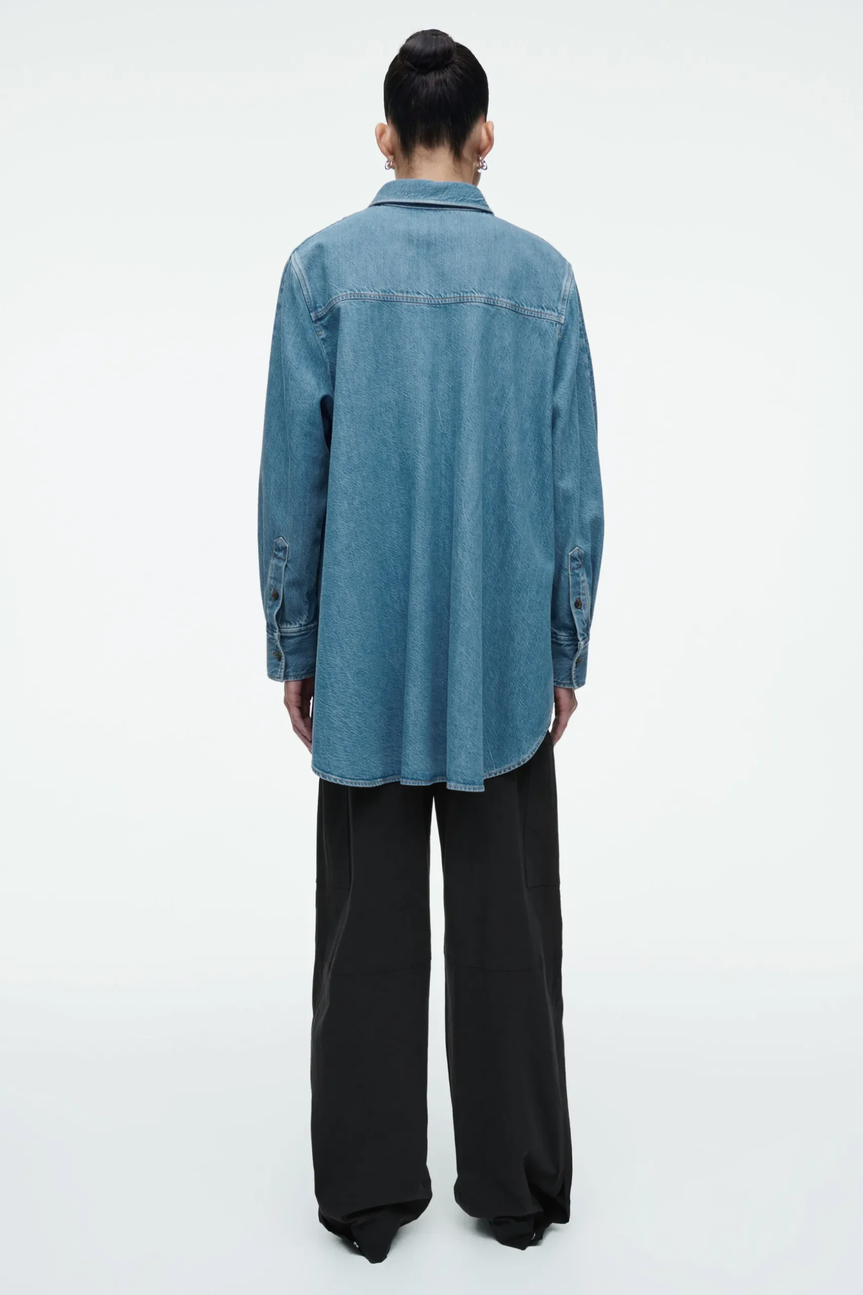 Outlet COS DŻINSOWA KOSZULA – RELAXED FIT