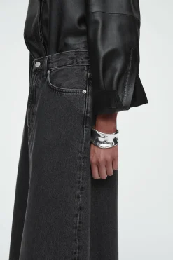 Outlet COS DŻINSOWA TRAPEZOWA SPÓDNICA MIDI