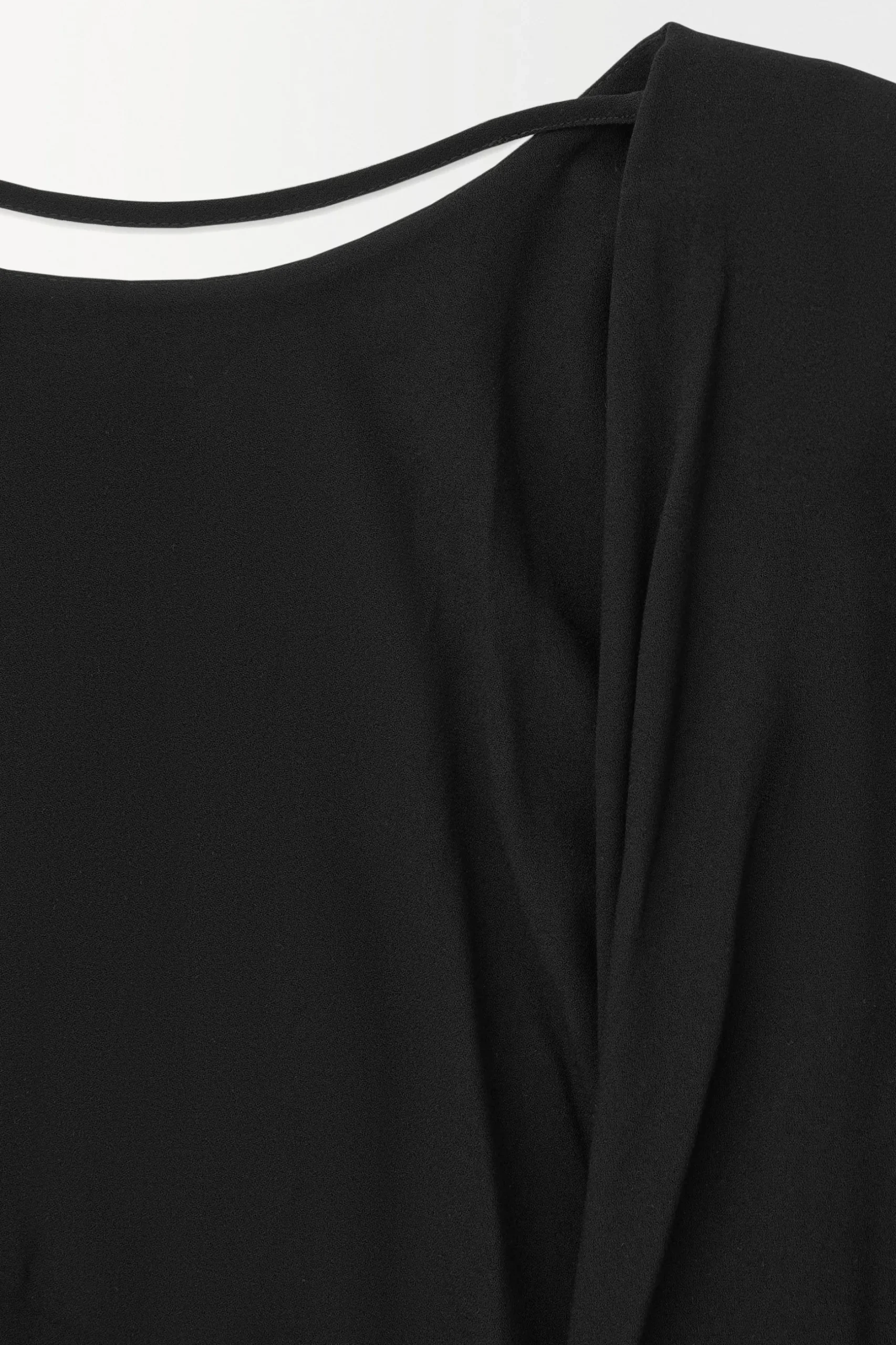 Fashion COS DRAPOWANA SUKIENKA MINI Z WYCIĘCIEM NA PLECACH