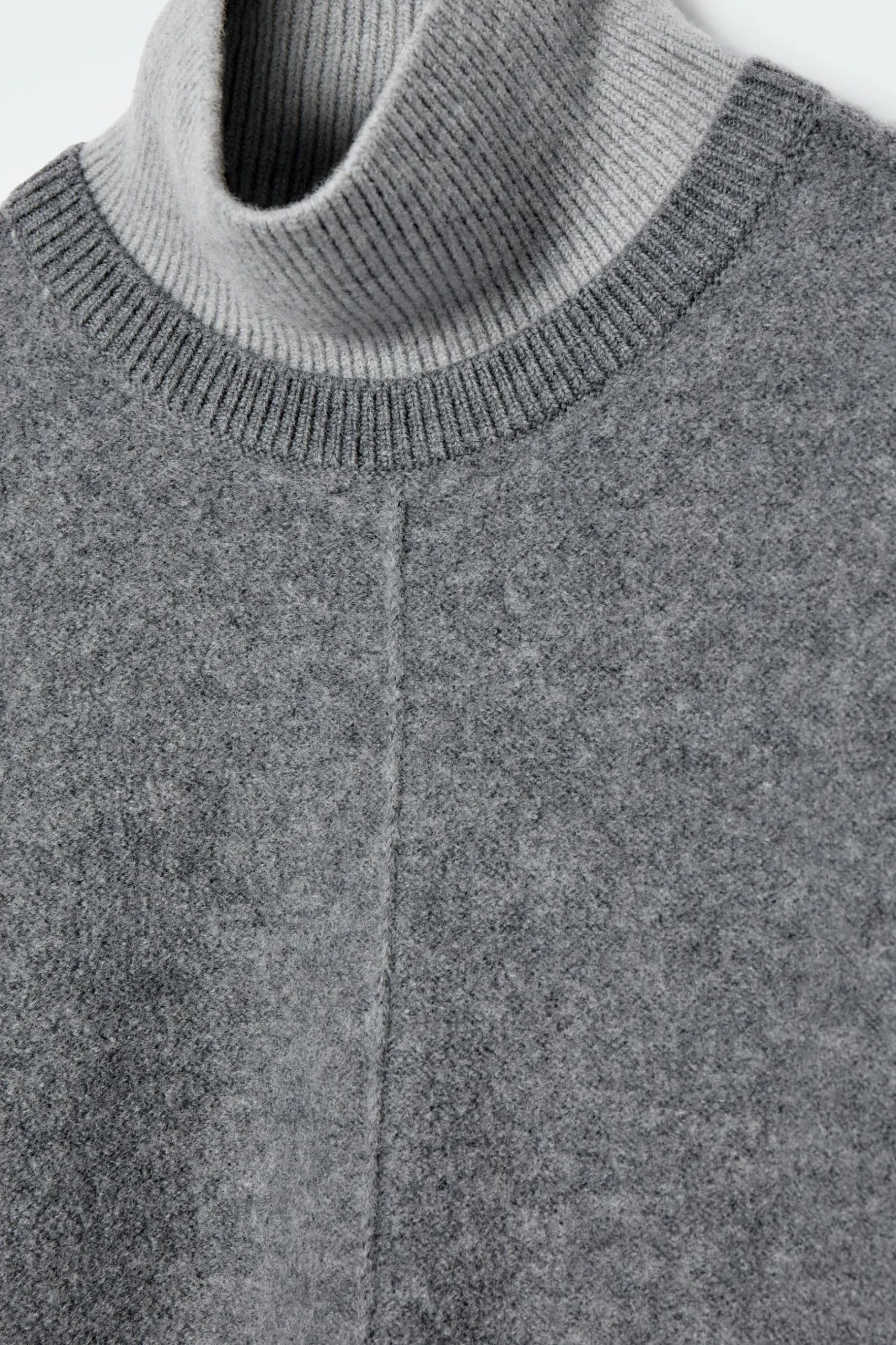 Clearance COS DWUKOLOROWY WARSTWOWY SWETER Z WEŁNY