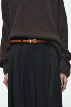 Sale COS DWUSTRONNY WĄSKI SKÓRZANY PASEK