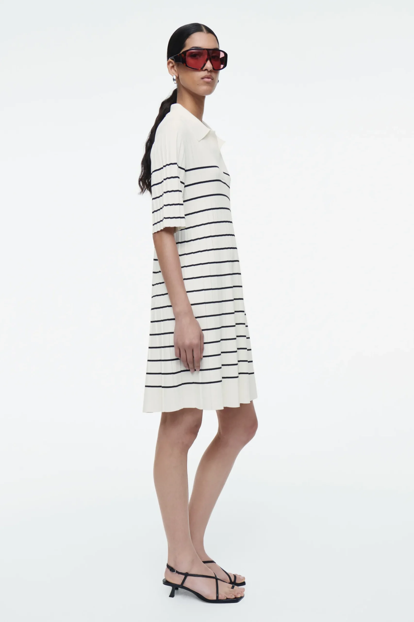 New COS DZIANINOWA SUKIENKA MINI W PASKI W STYLU POLO