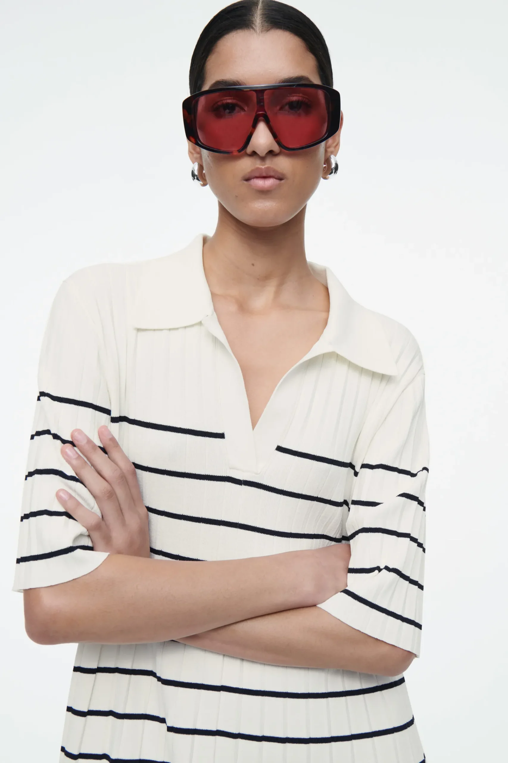 New COS DZIANINOWA SUKIENKA MINI W PASKI W STYLU POLO