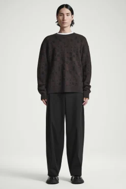 Outlet COS DZIANINOWY SWETER W GEOMETRYCZNY ŻAKARDOWY WZÓR
