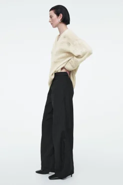 Outlet COS DZIANINOWY SWETER Z LNEM W NIEREGULARNE PASKI