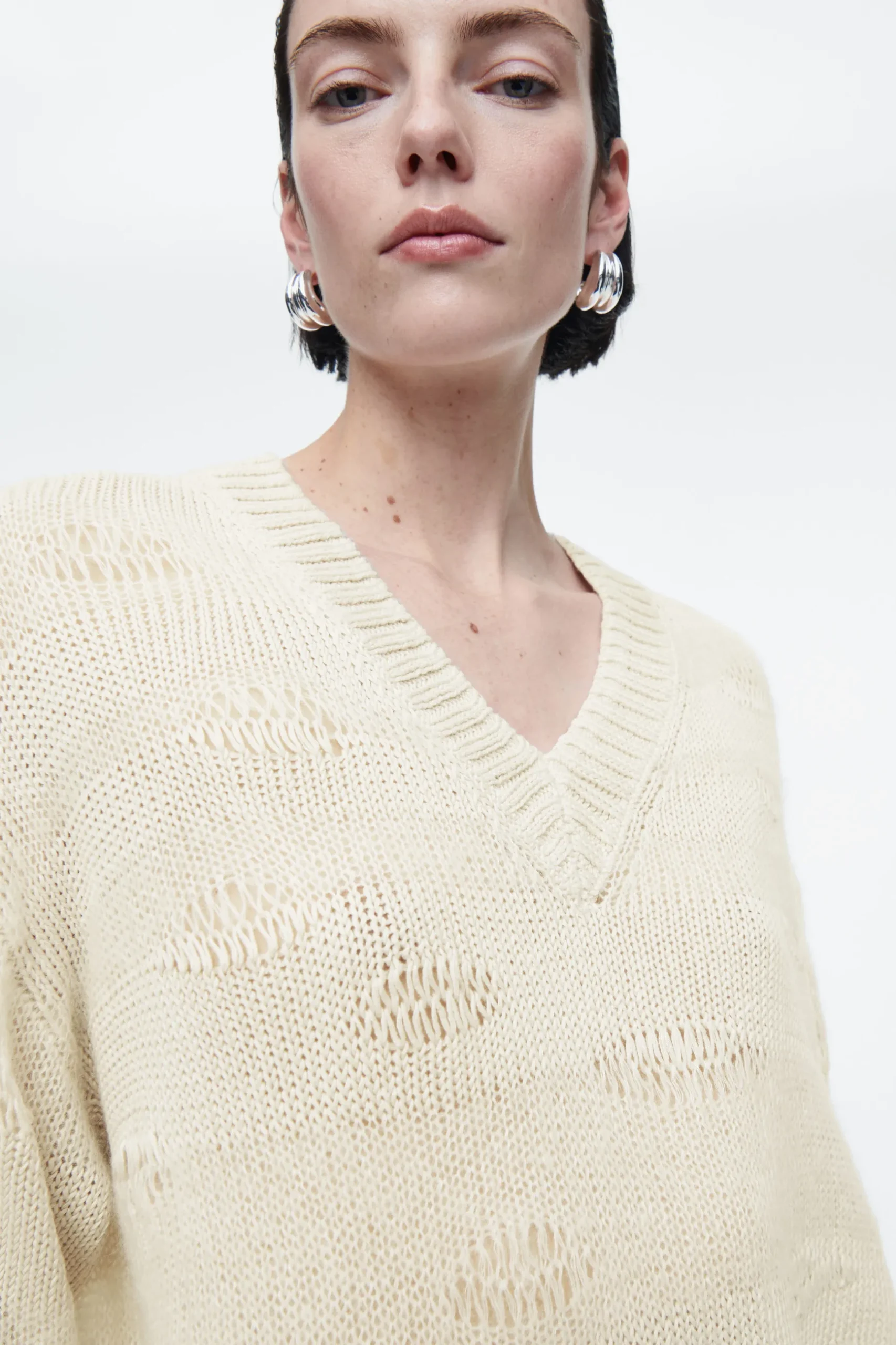 Outlet COS DZIANINOWY SWETER Z LNEM W NIEREGULARNE PASKI