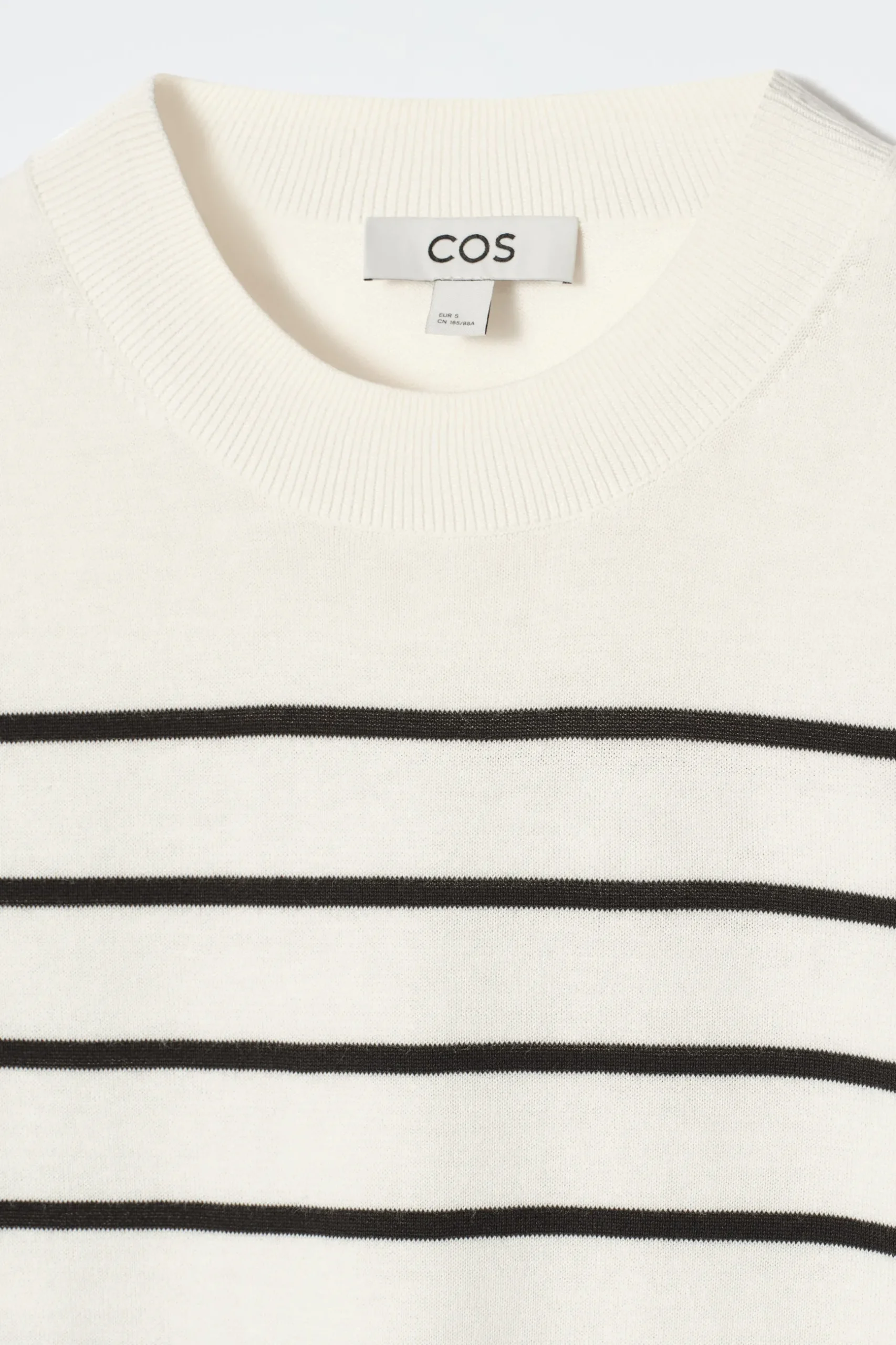 Clearance COS DZIANINOWY T-SHIRT – REGULAR FIT