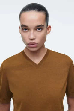 Discount COS DZIANINOWY T-SHIRT Z DEKOLTEM W KSZTAŁCIE LITERY V