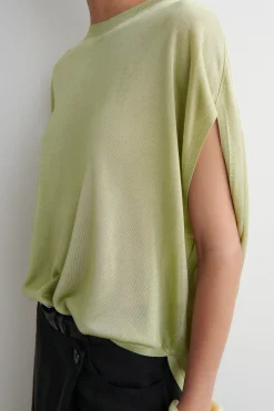 Clearance COS DZIANINOWY T-SHIRT Z OKRĄGŁYM DOŁEM