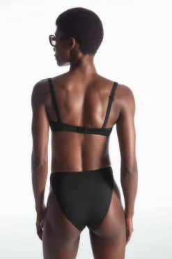 Discount COS FIGI OD BIKINI Z GŁĘBOKIMI WYCIĘCIAMI