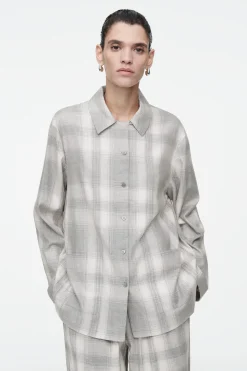 Outlet COS FLANELOWA KOSZULA OD PIŻAMY W KRATĘ