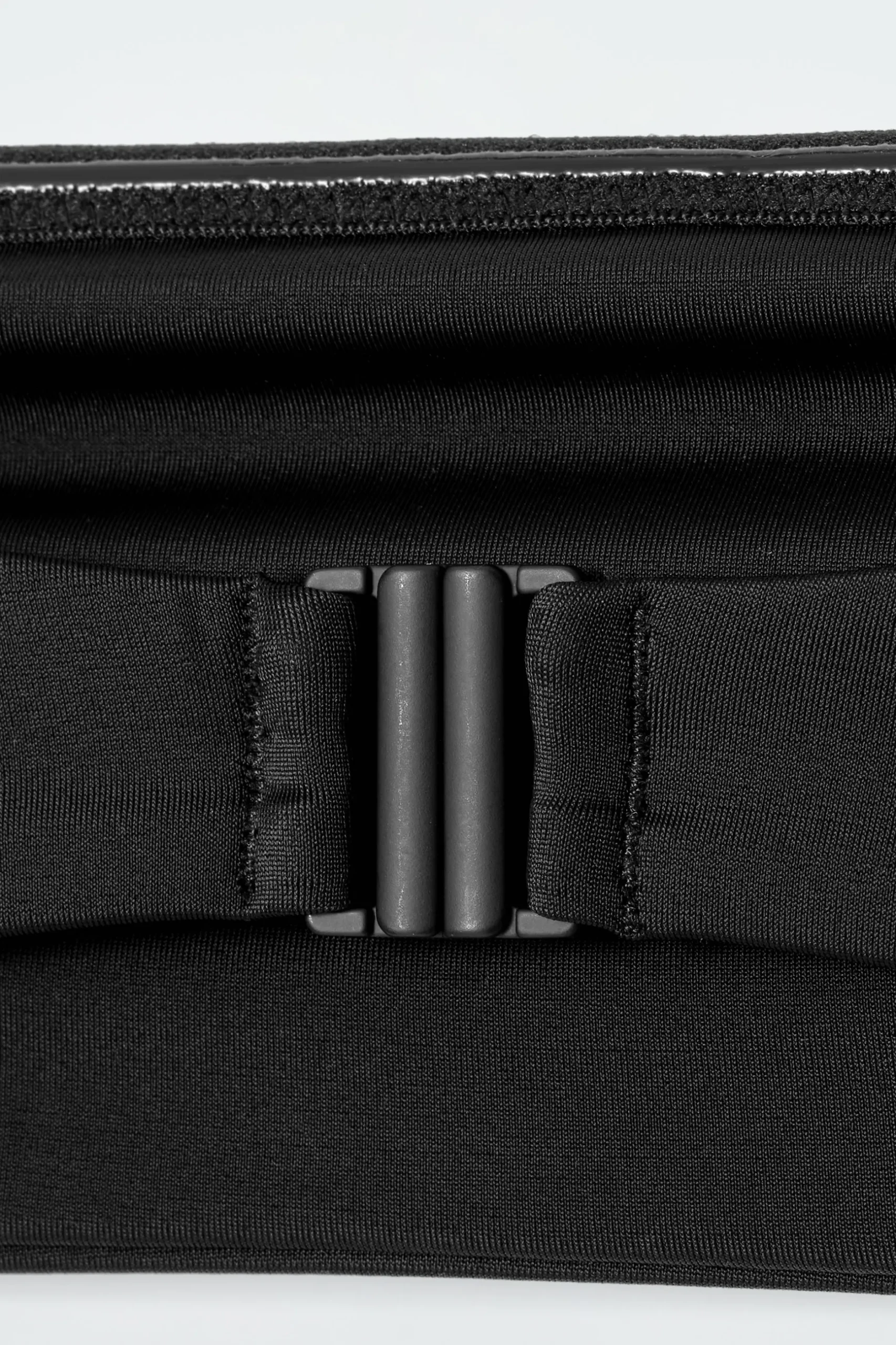 Outlet COS GÓRA OD BIKI TYPU BANDEAU