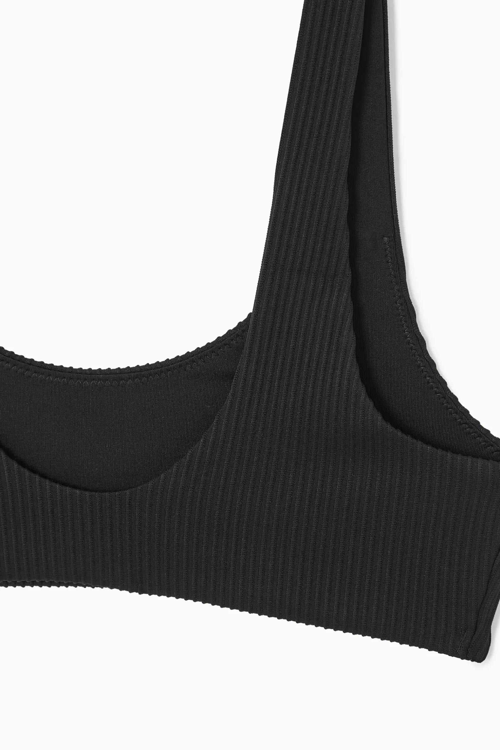 Outlet COS GÓRA OD BIKINI W PRĄŻKI Z SZEROKIM DEKOLTEM