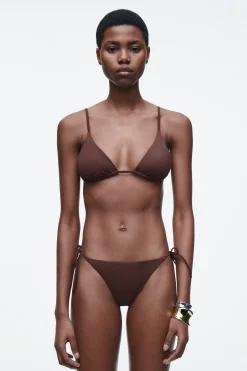 Discount COS GÓRA OD BIKINI Z TRÓJKĄTNYMI MISECZKAMI