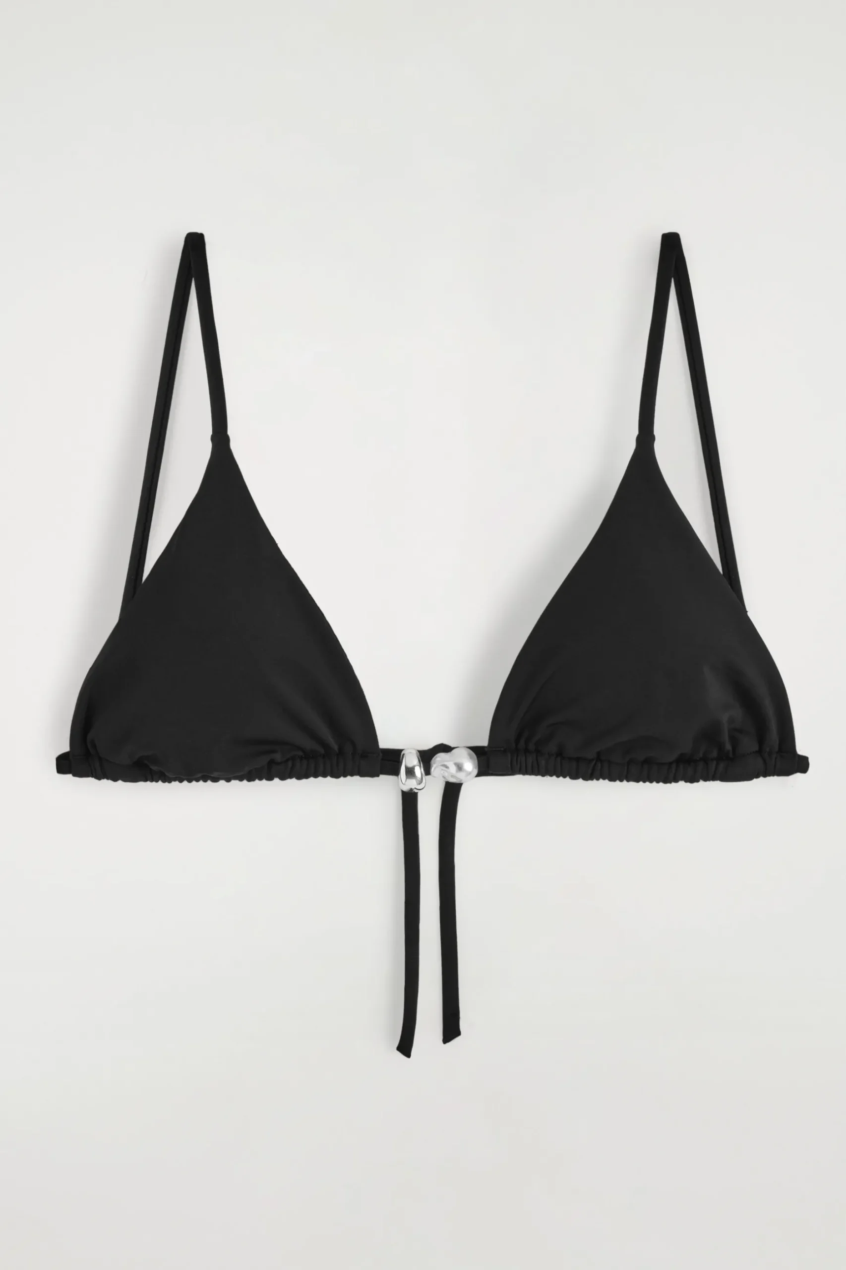 Online COS GÓRA OD BIKINI Z TRÓJKĄTNYMI MISECZKAMI