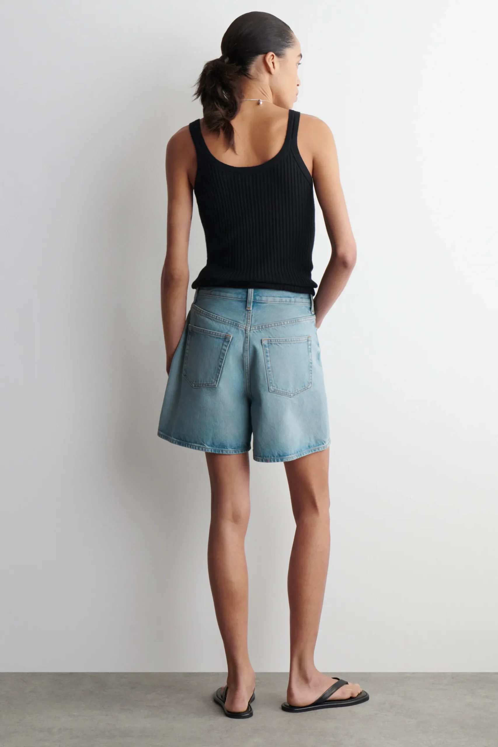 Fashion COS JEANSOWE SZORTY Z WYSOKIM STANEM