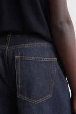 New COS JEANSOWE SZORTY Z WYSOKIM STANEM