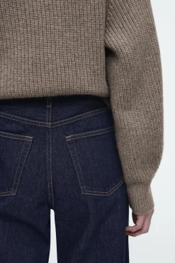 Fashion COS JEANSY „ARCH” ZE ZWĘŻANYMI NOGAWKAMI