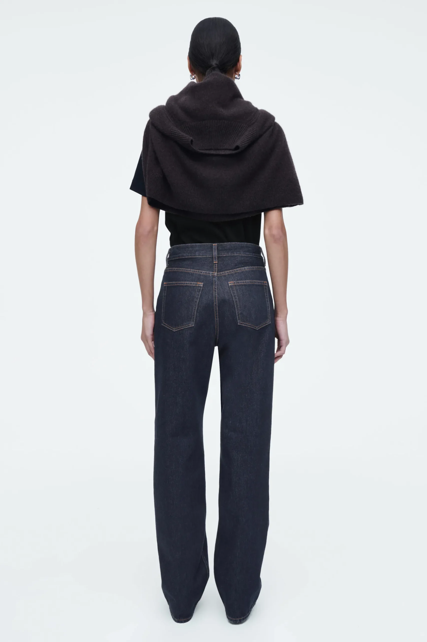 Fashion COS JEANSY „COLUMN” Z PROSTYMI NOGAWKAMI