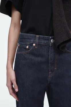 Fashion COS JEANSY „COLUMN” Z PROSTYMI NOGAWKAMI