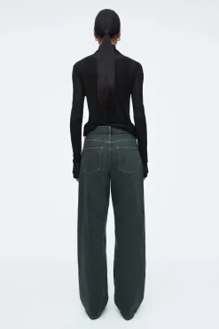 Sale COS JEANSY „FACADE” Z PROSTYMI NOGAWKAMI