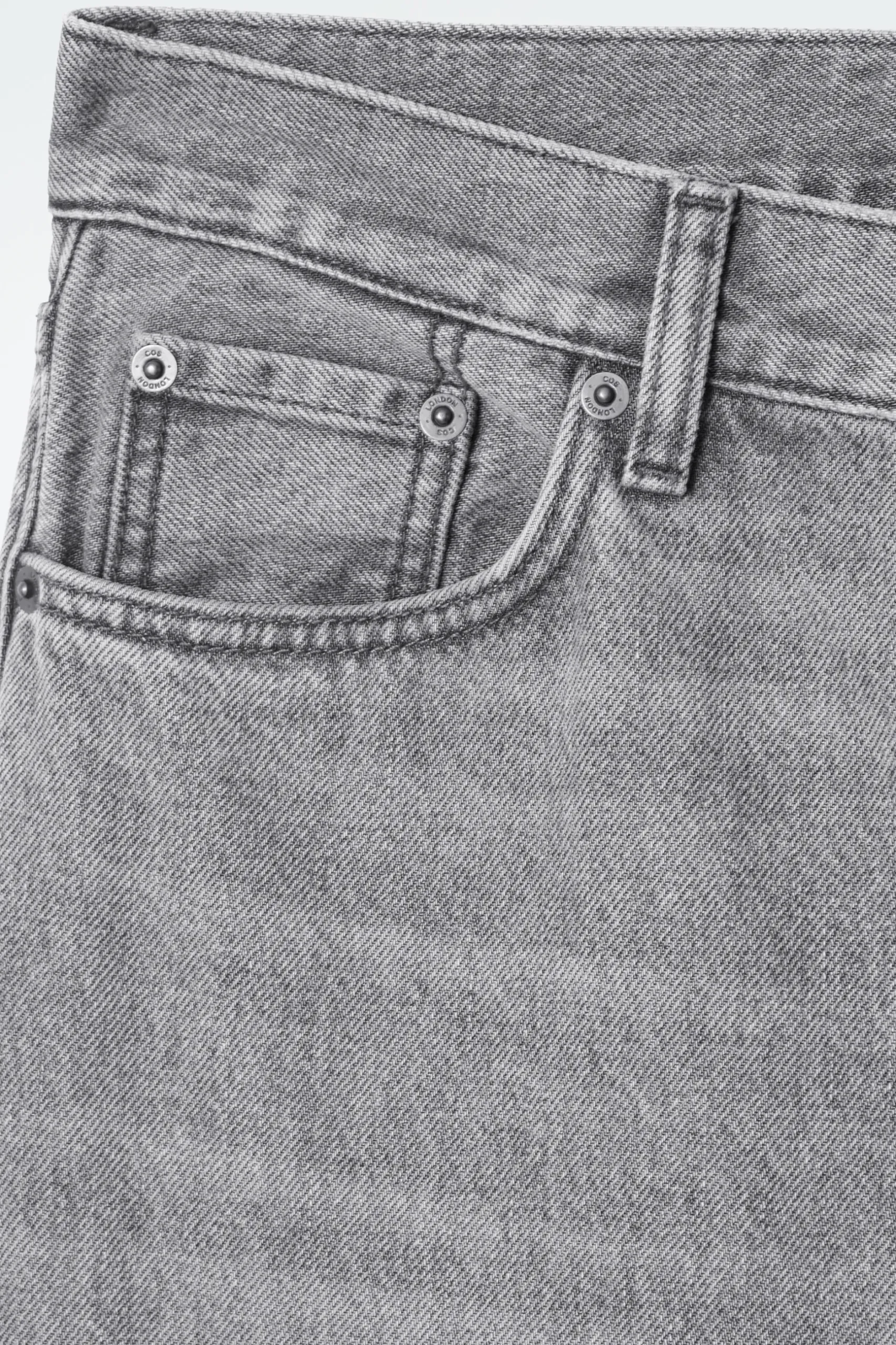 Discount COS JEANSY „FACADE” Z PROSTYMI NOGAWKAMI