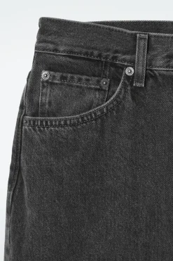 Outlet COS JEANSY „SHIFT” Z PROSTYMI NOGAWKAMI